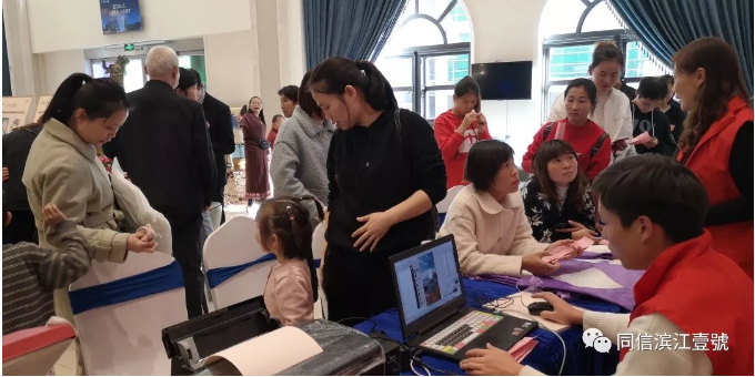 愛心定制抱枕，把幸福抱回家